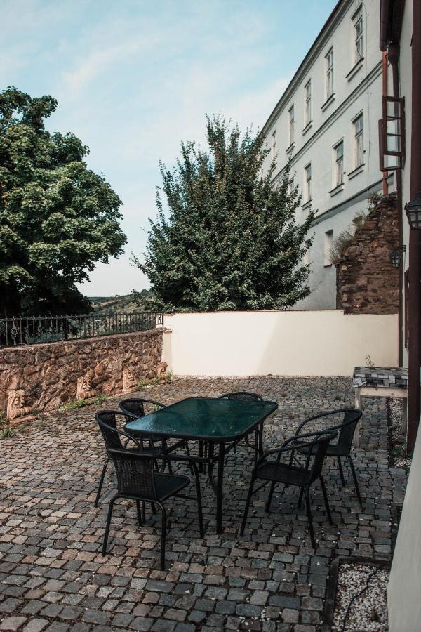 Apartments In The Historic Part Of Znojmo Exterior photo